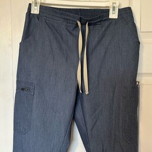 FIGS yola skinny scrub pants denim